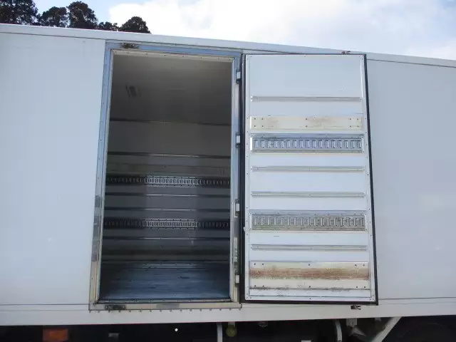 平成28年08月中古中型冷凍バン・ウィング日野レンジャーの画像45