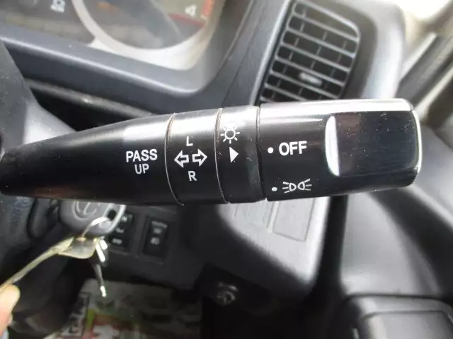 平成28年08月中古中型冷凍バン・ウィング日野レンジャーの画像57