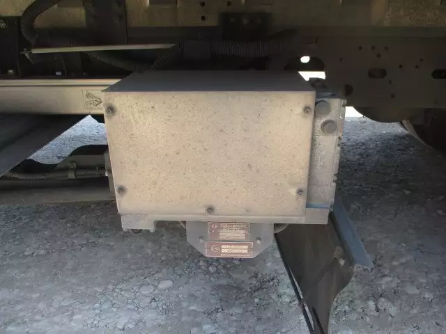 平成30年03月中古中型冷凍バン・ウィングいすゞフォワードの画像23