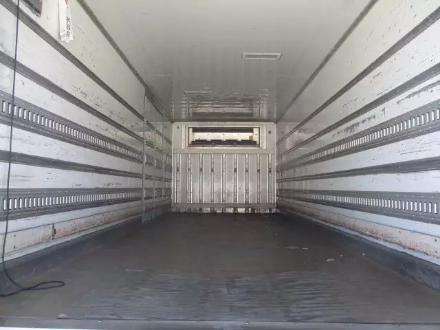 平成30年03月中古中型冷凍バン・ウィングいすゞフォワードの画像30