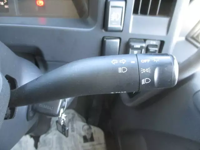 平成30年03月中古中型冷凍バン・ウィングいすゞフォワードの画像54