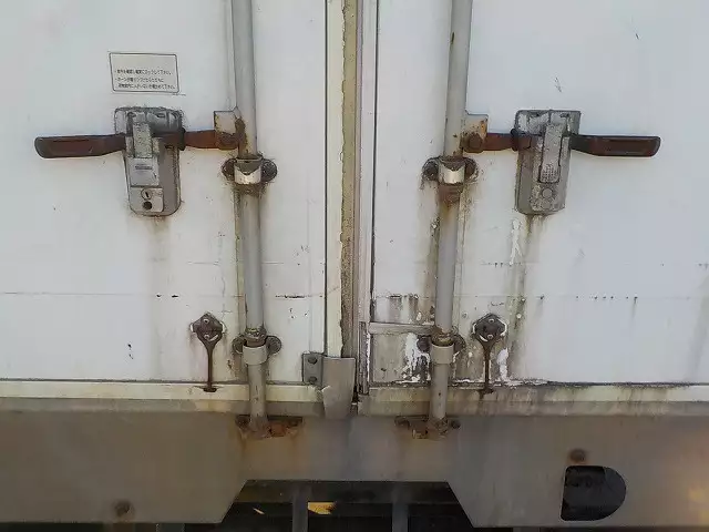 平成18年05月中古小型冷凍バン・ウィング三菱ふそう三菱の画像23