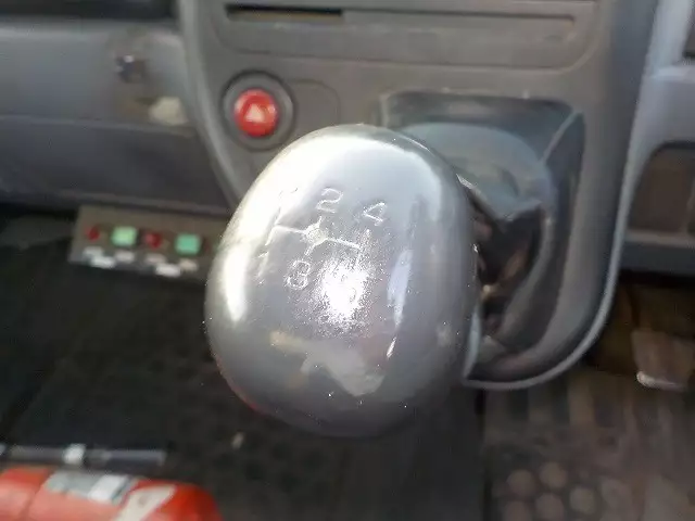 平成18年05月中古小型冷凍バン・ウィング三菱ふそう三菱の画像40