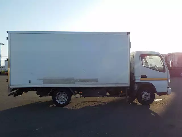平成18年05月中古小型冷凍バン・ウィング三菱ふそう三菱の画像6