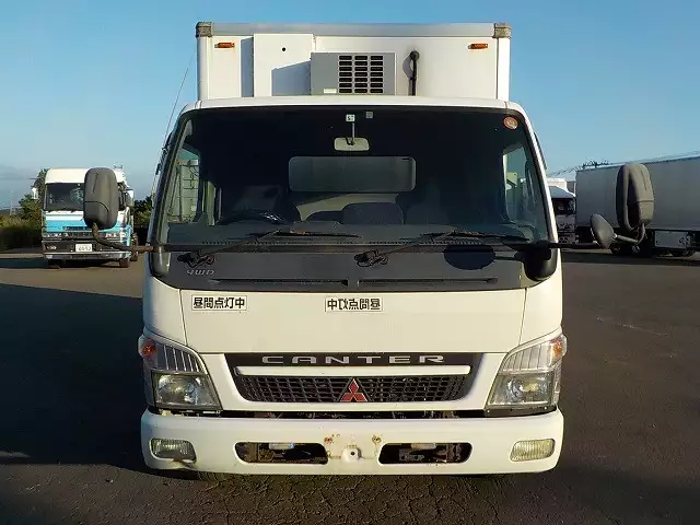 平成18年05月中古小型冷凍バン・ウィング三菱ふそう三菱の画像7