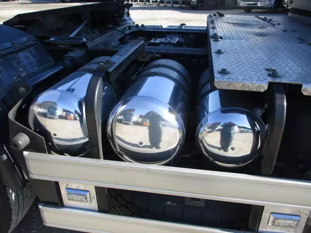 平成27年06月中古その他トラクタヘッド日野プロフィアの画像30