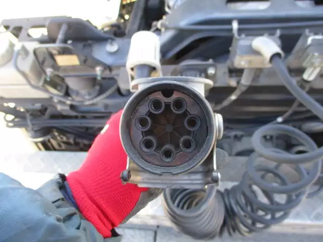 平成27年06月中古その他トラクタヘッド日野プロフィアの画像35