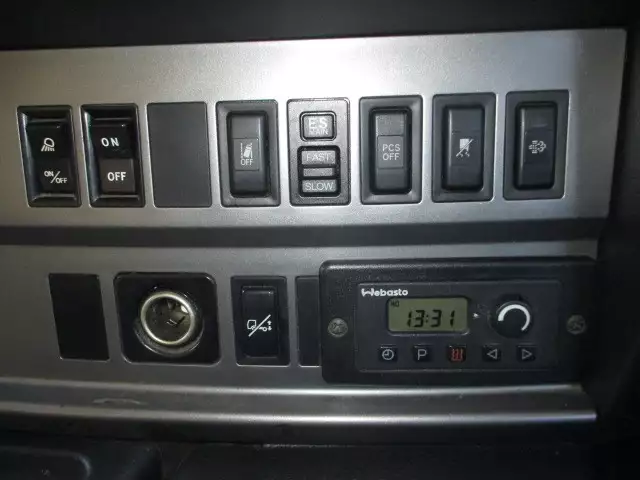 平成27年06月中古その他トラクタヘッド日野プロフィアの画像52