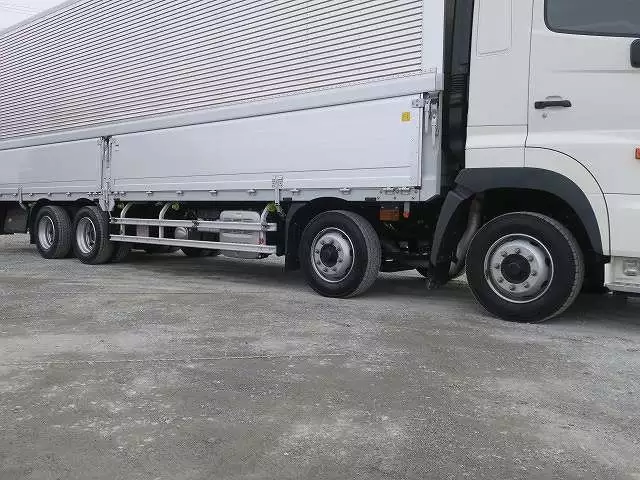 令和03年03月中古大型アルミバン・ウィング日野プロフィアの画像8