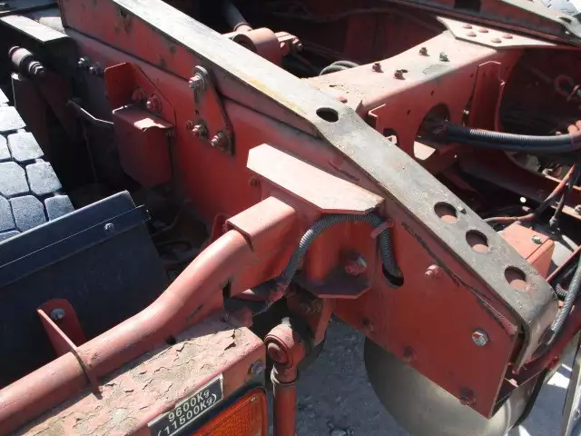 平成25年10月中古大型トラクタヘッド三菱ふそうスーパーグレートの画像19