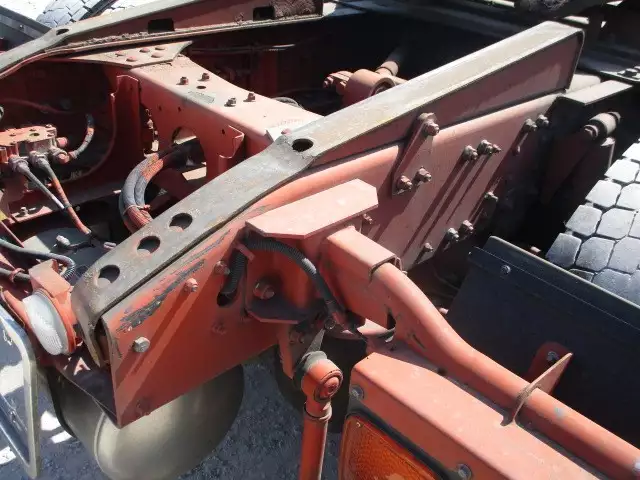 平成25年10月中古大型トラクタヘッド三菱ふそうスーパーグレートの画像20