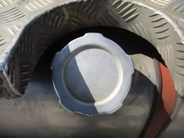 平成25年10月中古大型トラクタヘッド三菱ふそうスーパーグレートの画像26