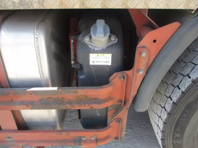 平成25年10月中古大型トラクタヘッド三菱ふそうスーパーグレートの画像27