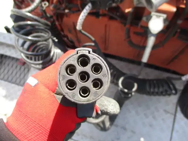 平成25年10月中古大型トラクタヘッド三菱ふそうスーパーグレートの画像32