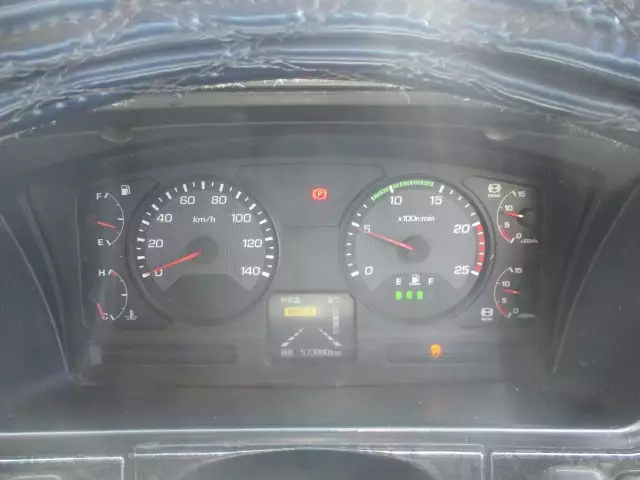 平成25年10月中古大型トラクタヘッド三菱ふそうスーパーグレートの画像35