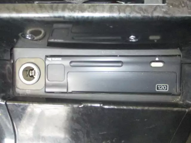 平成25年10月中古大型トラクタヘッド三菱ふそうスーパーグレートの画像43