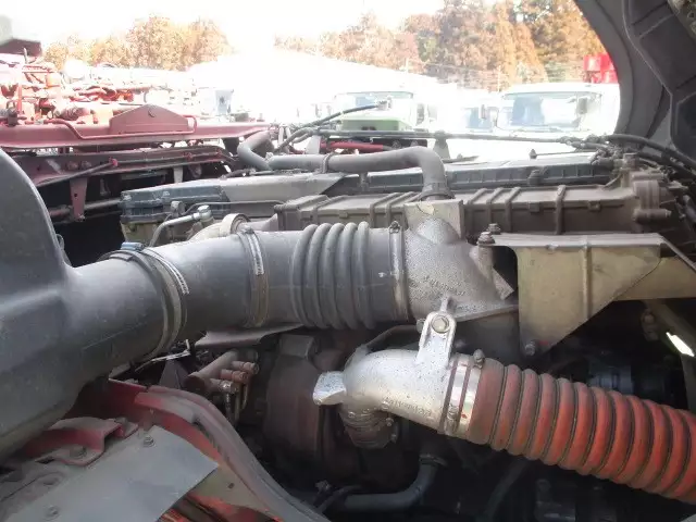 平成25年10月中古大型トラクタヘッド三菱ふそうスーパーグレートの画像50