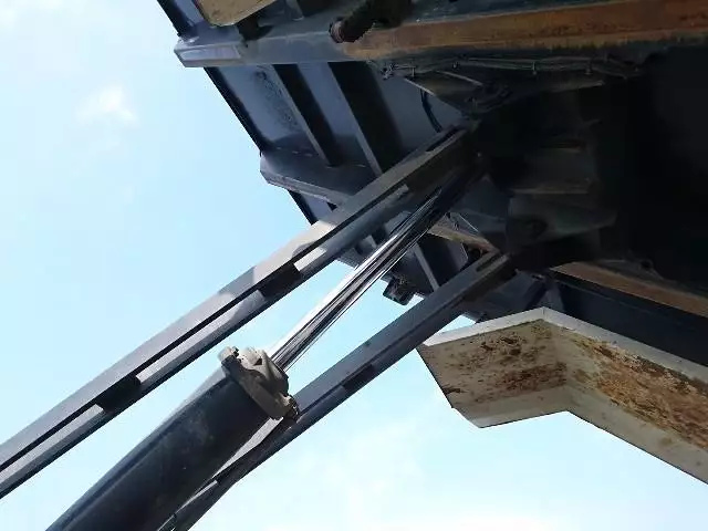 平成28年01月中古大型いすゞギガの画像8