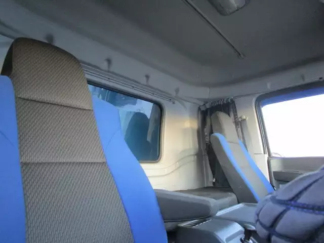 平成30年12月中古小型トラクタヘッドいすゞギガの画像18