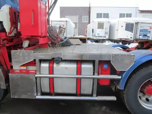 平成30年12月中古小型トラクタヘッドいすゞギガの画像9