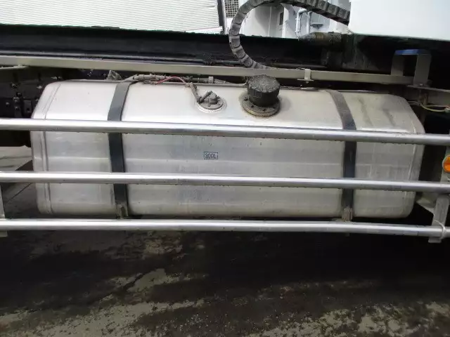 平成25年10月中古大型三菱ふそうスーパーグレートの画像11