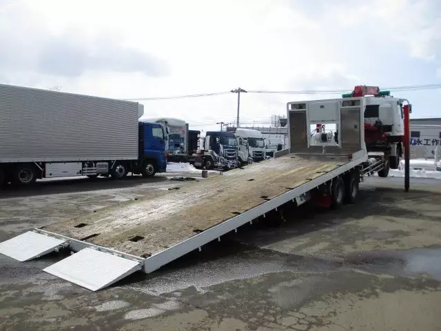 平成25年10月中古大型三菱ふそうスーパーグレートの画像4