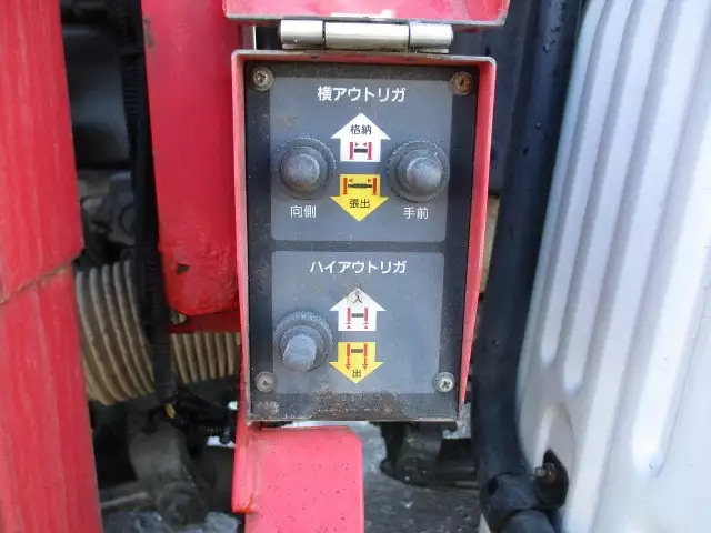 平成25年10月中古大型三菱ふそうスーパーグレートの画像34