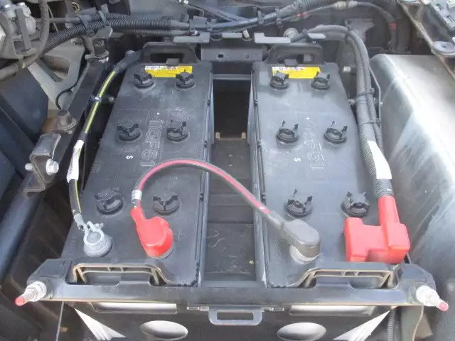 平成30年03月中古大型トラクタヘッド日野プロフィアの画像26