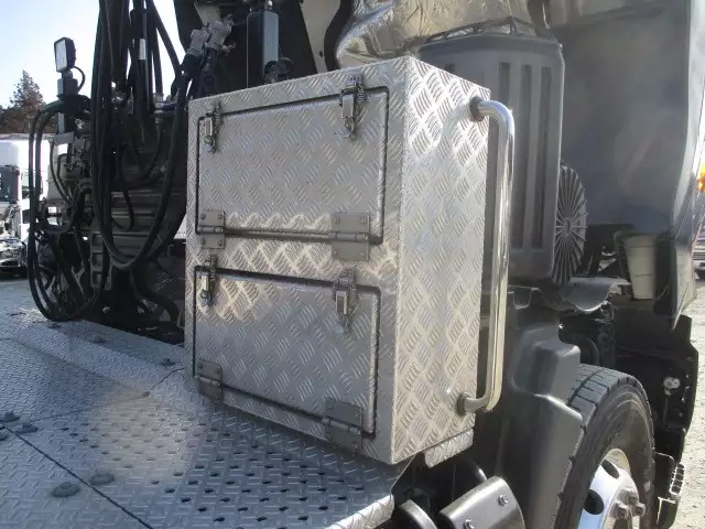 平成30年03月中古大型トラクタヘッド日野プロフィアの画像29