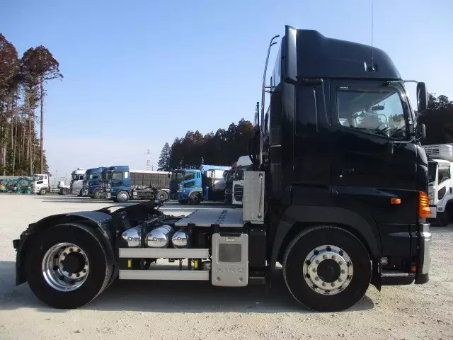 平成30年03月中古大型トラクタヘッド日野プロフィアの画像4