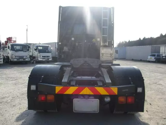 平成30年03月中古大型トラクタヘッド日野プロフィアの画像6