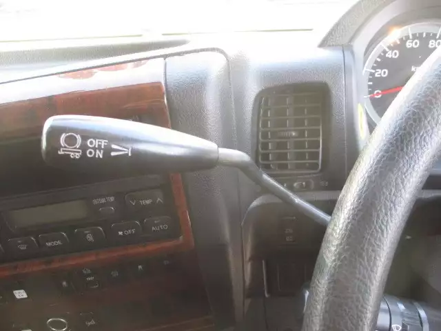 平成30年03月中古大型トラクタヘッド日野プロフィアの画像54