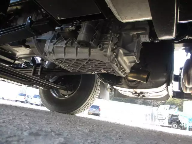 令和03年08月中古大型トラクタヘッド日産UDクオンの画像13