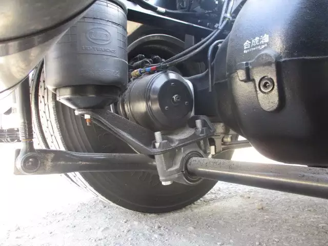 令和03年08月中古大型トラクタヘッド日産UDクオンの画像15