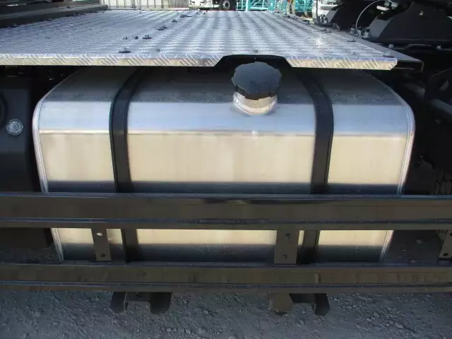 令和03年08月中古大型トラクタヘッド日産UDクオンの画像27