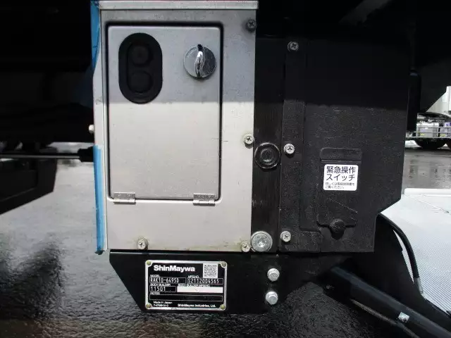 令和03年09月中古中型冷凍バン・ウィング日野レンジャーの画像23