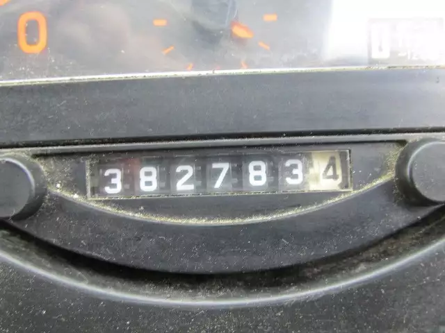 平成19年04月中古中型クレーン付いすゞフォワードの画像17