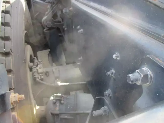 平成17年12月中古大型トラクタヘッド日野日野の画像12