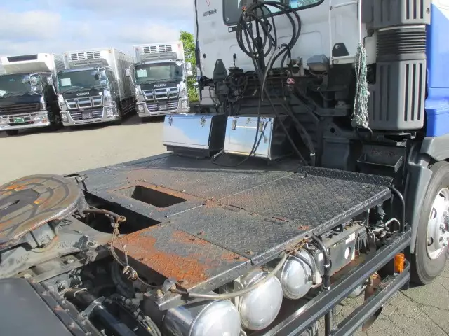 平成17年12月中古大型トラクタヘッド日野日野の画像14