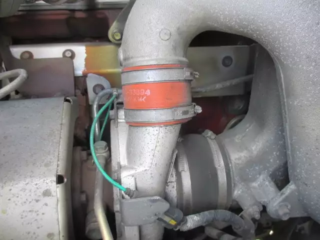 平成17年12月中古大型トラクタヘッド日野日野の画像19