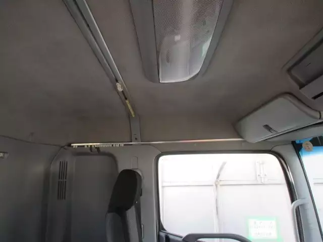 平成17年12月中古大型トラクタヘッド日野日野の画像37