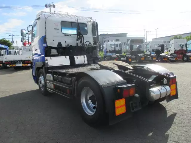 平成17年12月中古大型トラクタヘッド日野日野の画像7