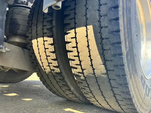 令和04年02月中古大型トラクタヘッドいすゞギガの画像14