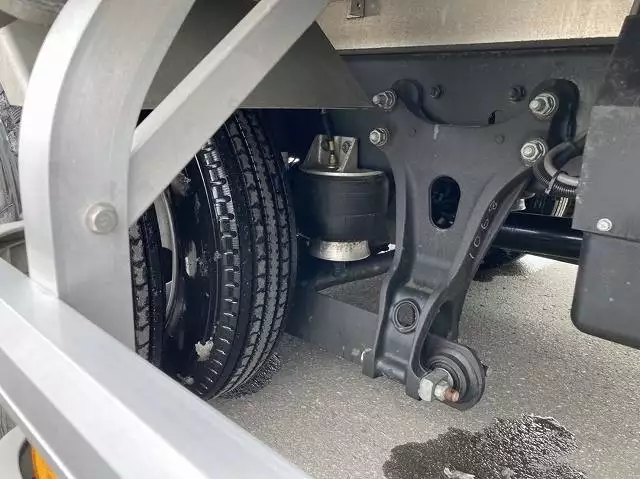 令和02年12月中古中型アルミバン・ウィングいすゞいすゞの画像27