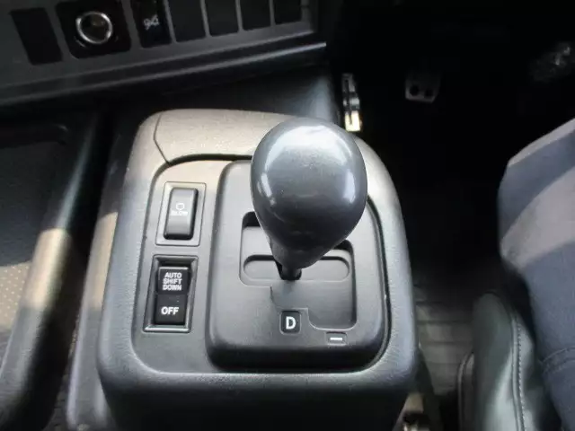 平成24年11月中古大型トラクタヘッド日野プロフィアの画像16