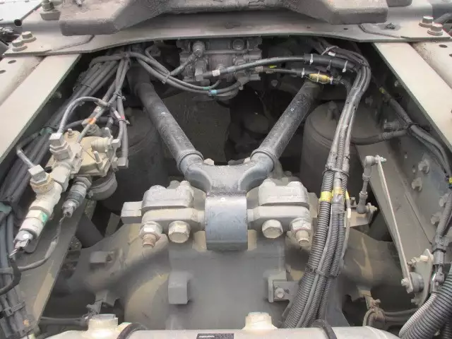 平成24年11月中古大型トラクタヘッド日野プロフィアの画像7