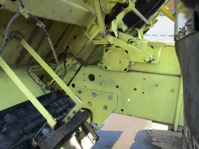 平成27年02月中古大型ダンプ日産UDクオンの画像13