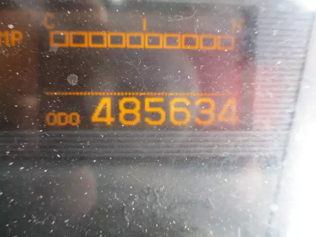 平成27年02月中古大型ダンプ日産UDクオンの画像33