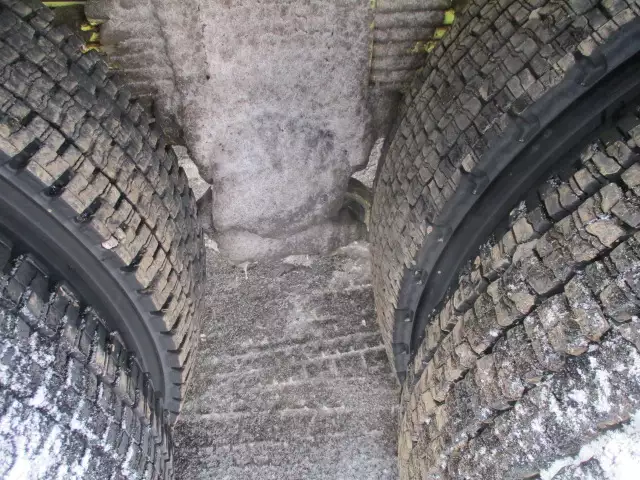 平成27年02月中古大型ダンプ日産UDクオンの画像35