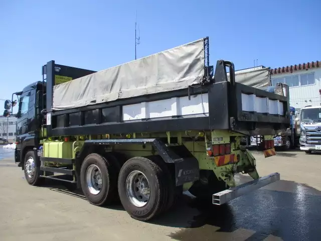 平成27年02月中古大型ダンプ日産UDクオンの画像7